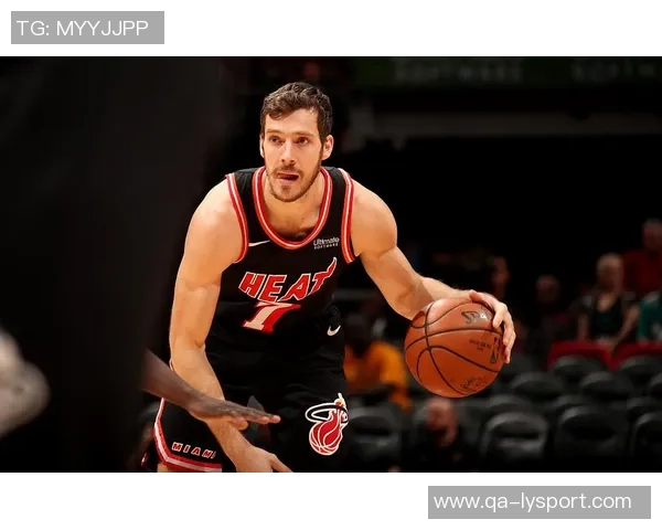 迪恩韦德表现惊艳六场四中四三分命中率高达二助攻八篮板助力球队胜利